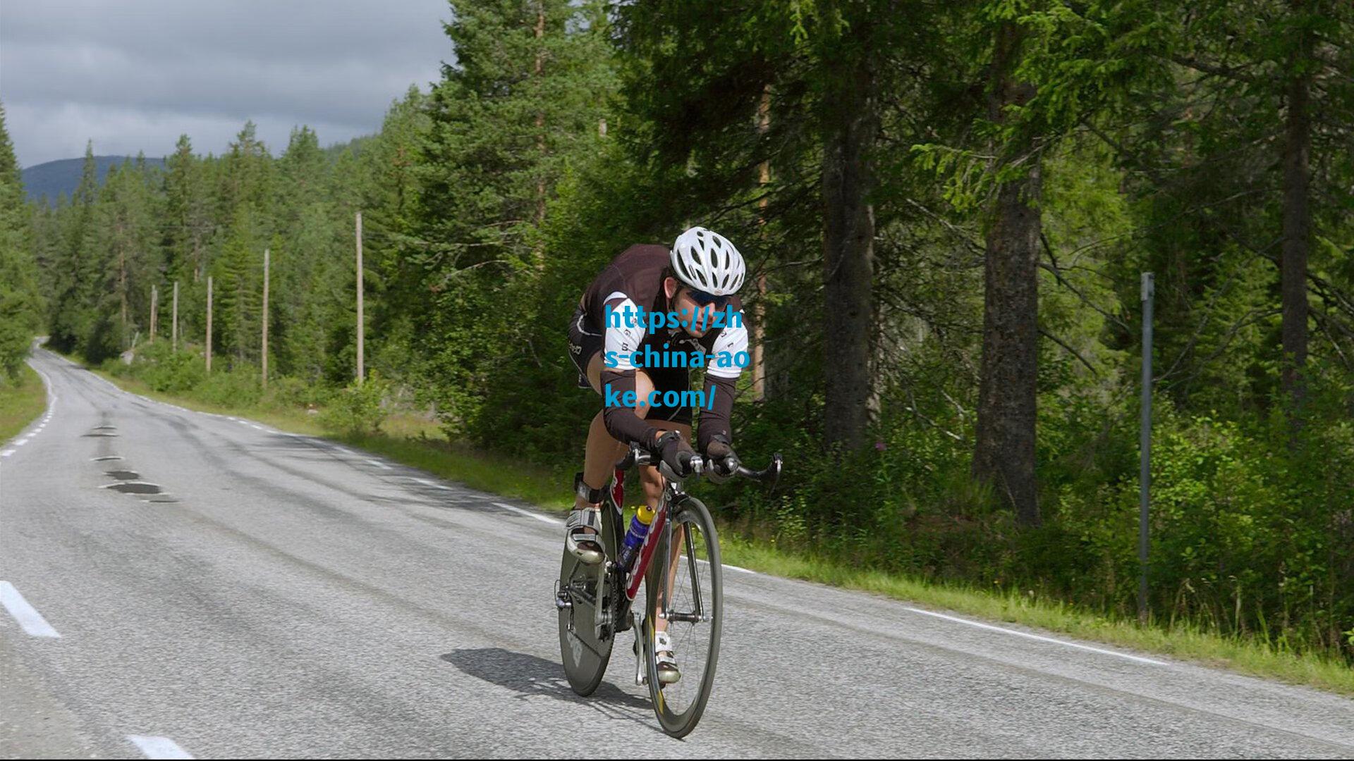 圣西罗惊魂夜，19岁妖星四弹击碎红黑王朝，囧叔时代黯然落幕