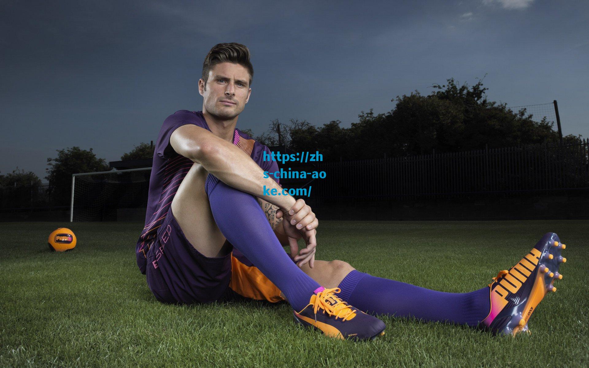 英媒曝库杜斯拒绝沙特高薪邀约，坚定留守西汉姆联冲击英超巅峰