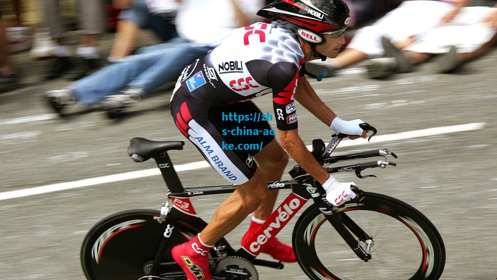 罗马诺独家披露，那不勒斯敲定卢卡租借协议，强制买断条款高达3500万欧元